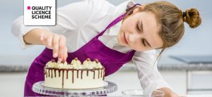 Advanced Diploma in Cake Decorating at QLS Level 3