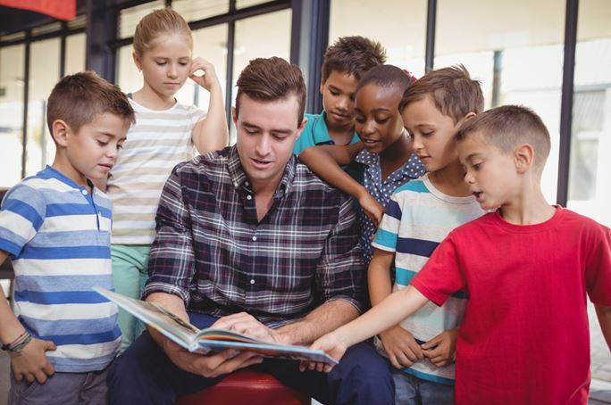 teaching assistant to kids